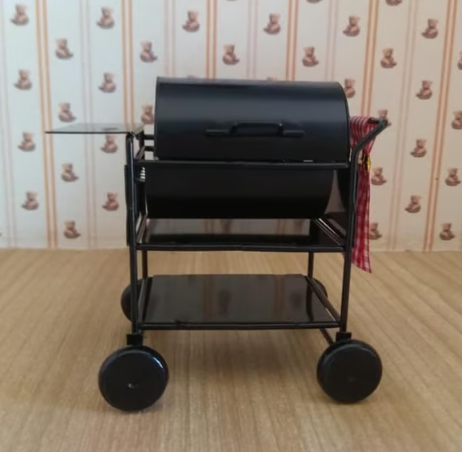 Grill Vorne zu