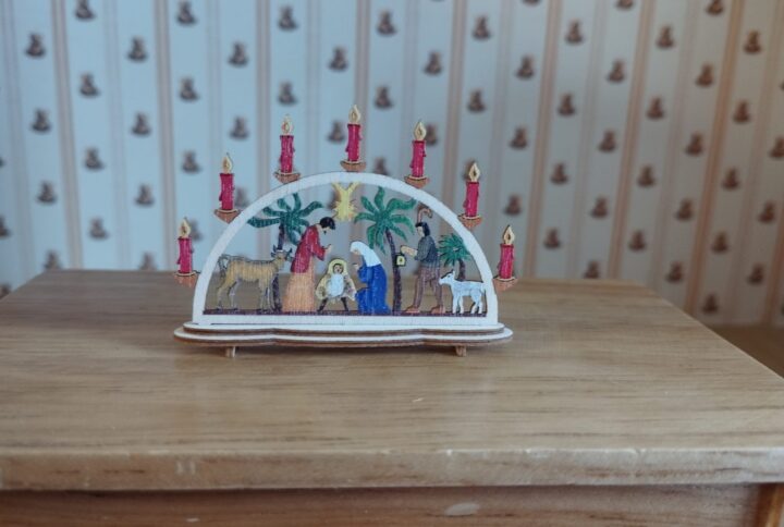 Schwibbogen/Lichterbogen "Heilige Familie" 1:12 für das Puppenhaus