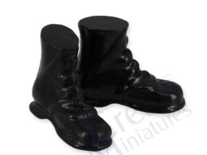 Schwarze Boots 1:12 für das Puppenhaus