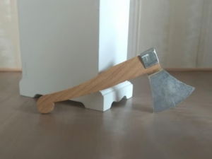 Axt für das Puppenhaus Miniatur