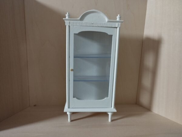 Vitrine 1:12 “Louis XVI” in weiß für das Puppenhaus 1:12