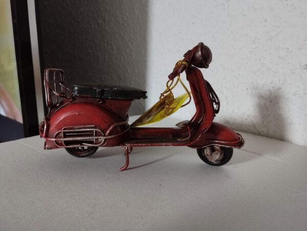 Vespa aus Metall, shabby chic, Miniatur