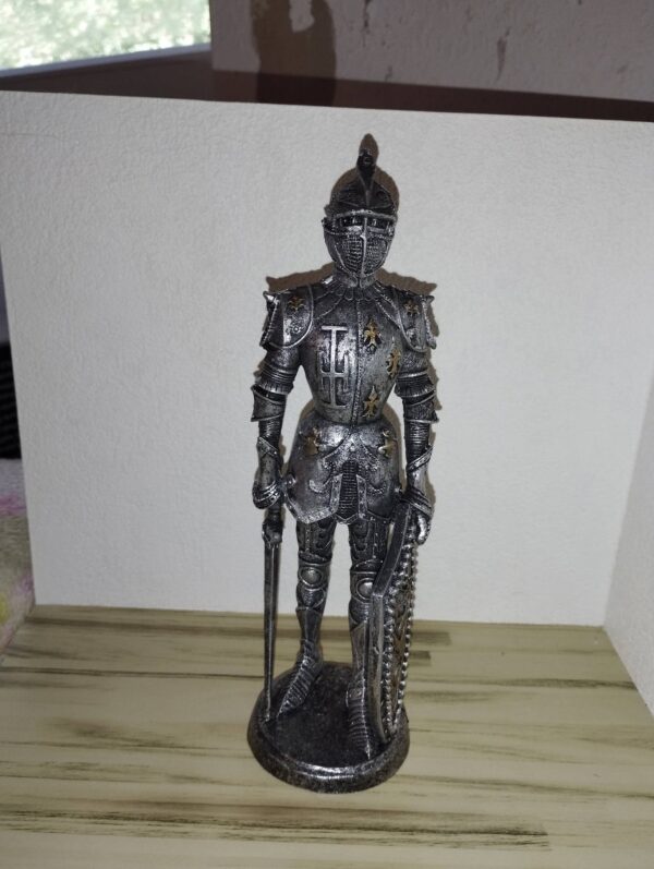 Ritter mit Schild, Resinfigur, Mittelalter