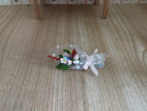 Blumenbouquet bunt, 1:12