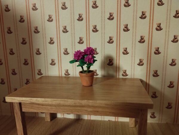 Topfpflanze Hortensie, dunkelrosa 1:12